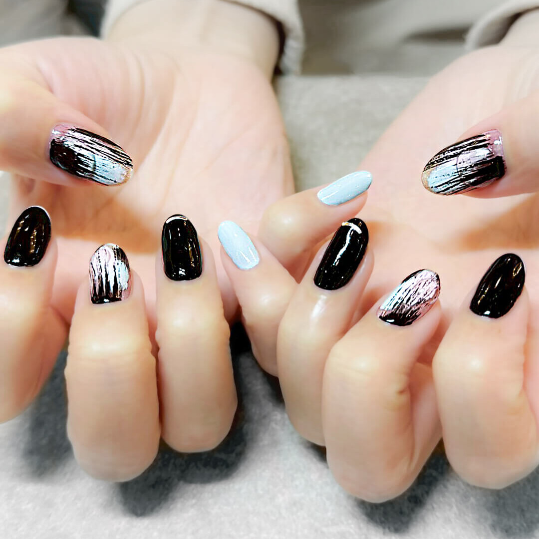 ブラックモード系個性派ネイル