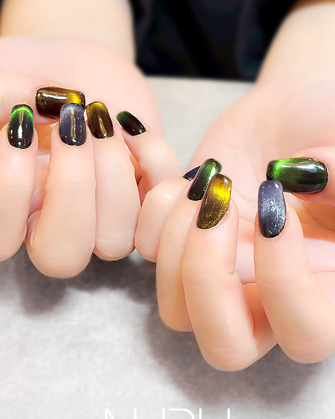 カラフルマグネットにベースカラー追加