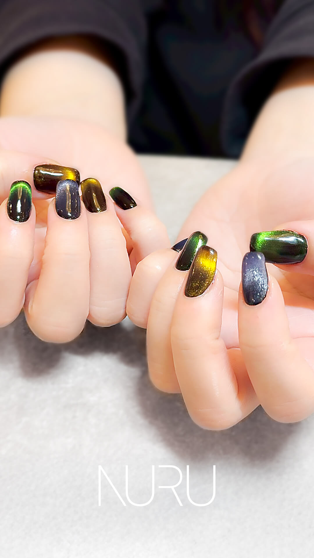 カラフルマグネットにベースカラー追加