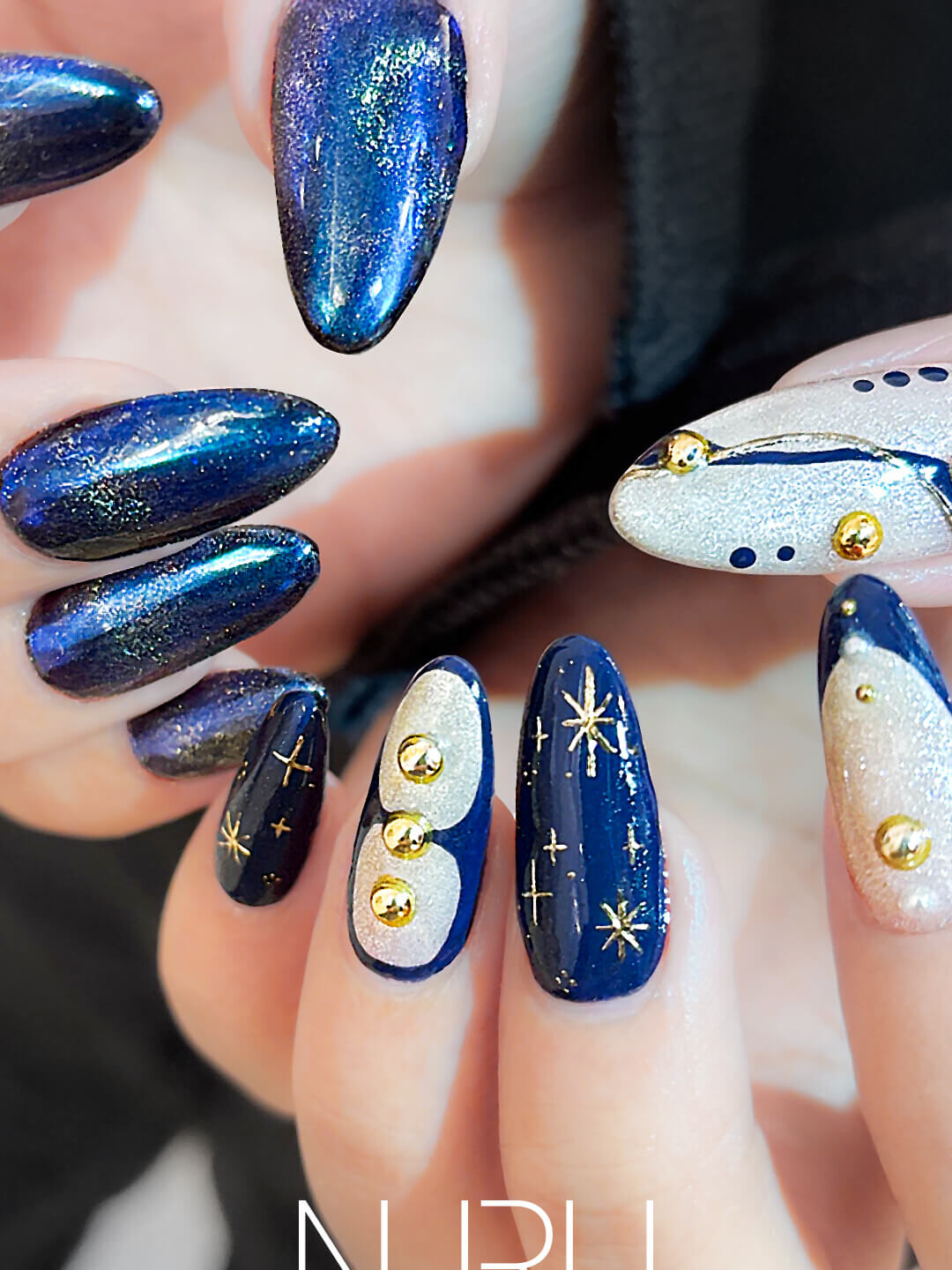 オーロラ＆星屑の満天ネイル