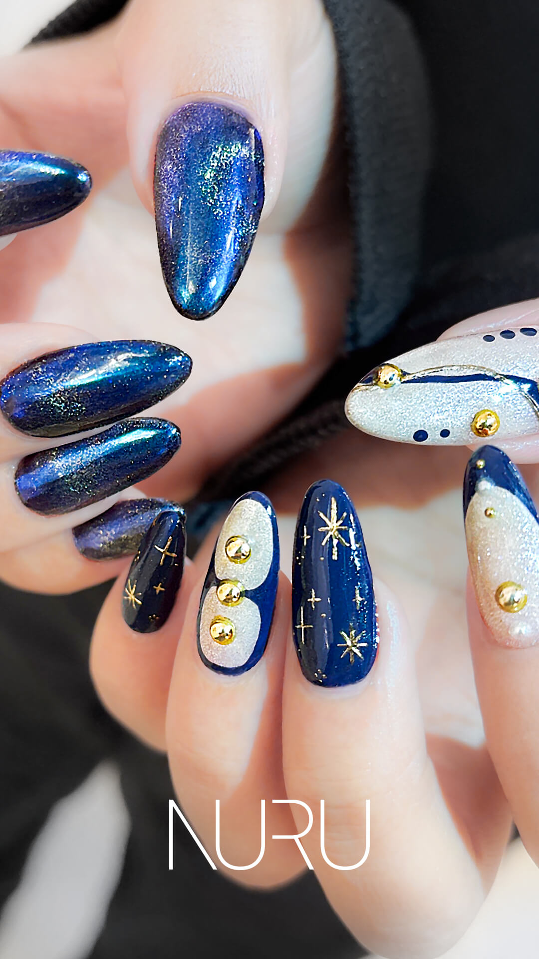 オーロラ&星屑の満天ネイル