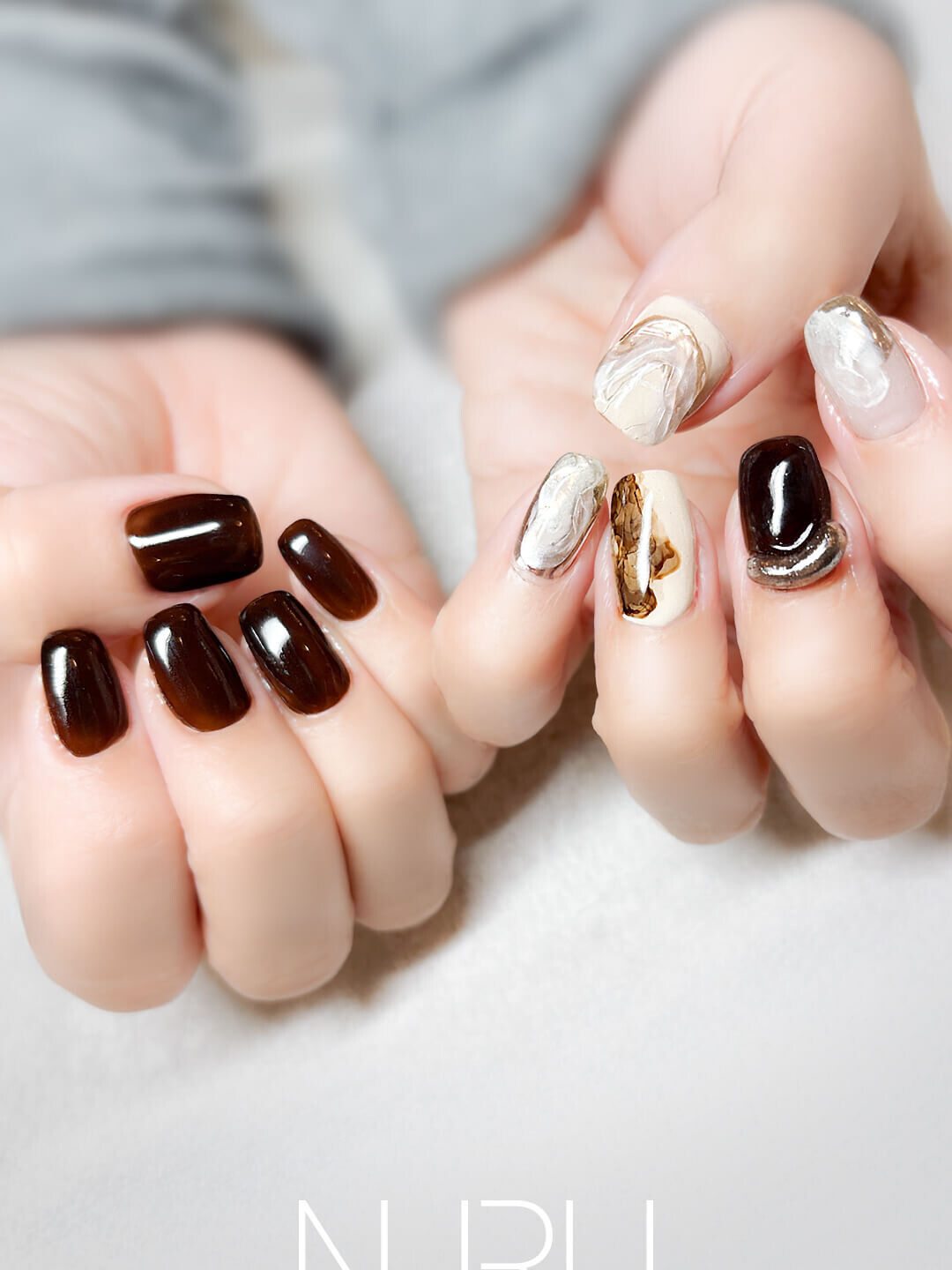 ニュアンスアシンメトリーネイル