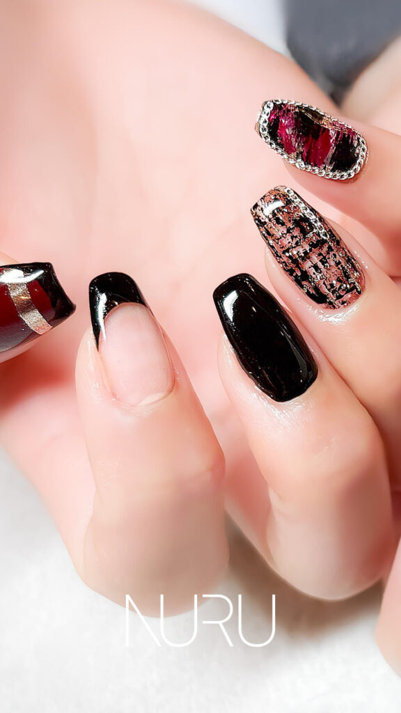 ツイード×ブラックフレンチ