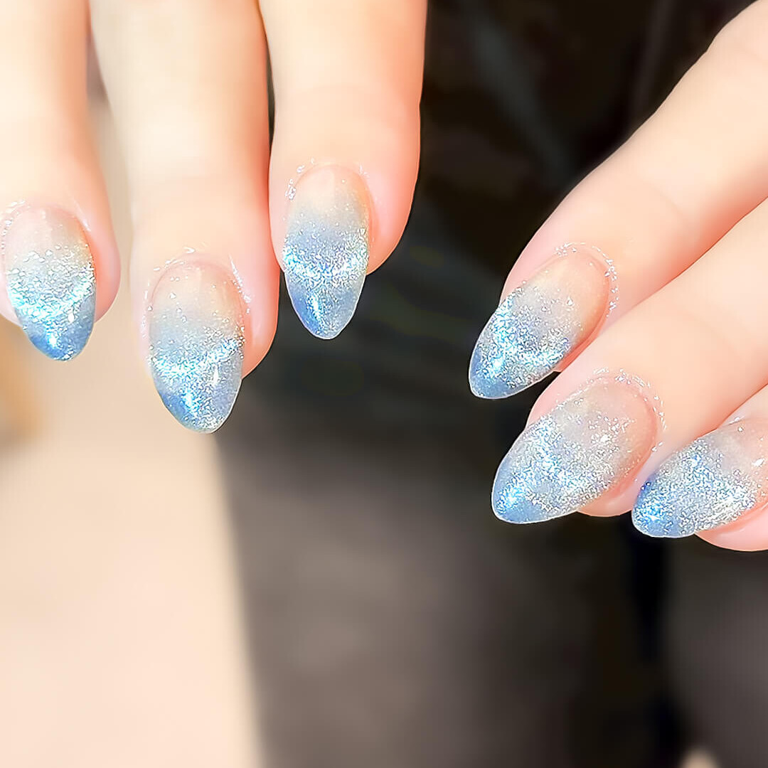 美しく繊細なシンプルデザイン