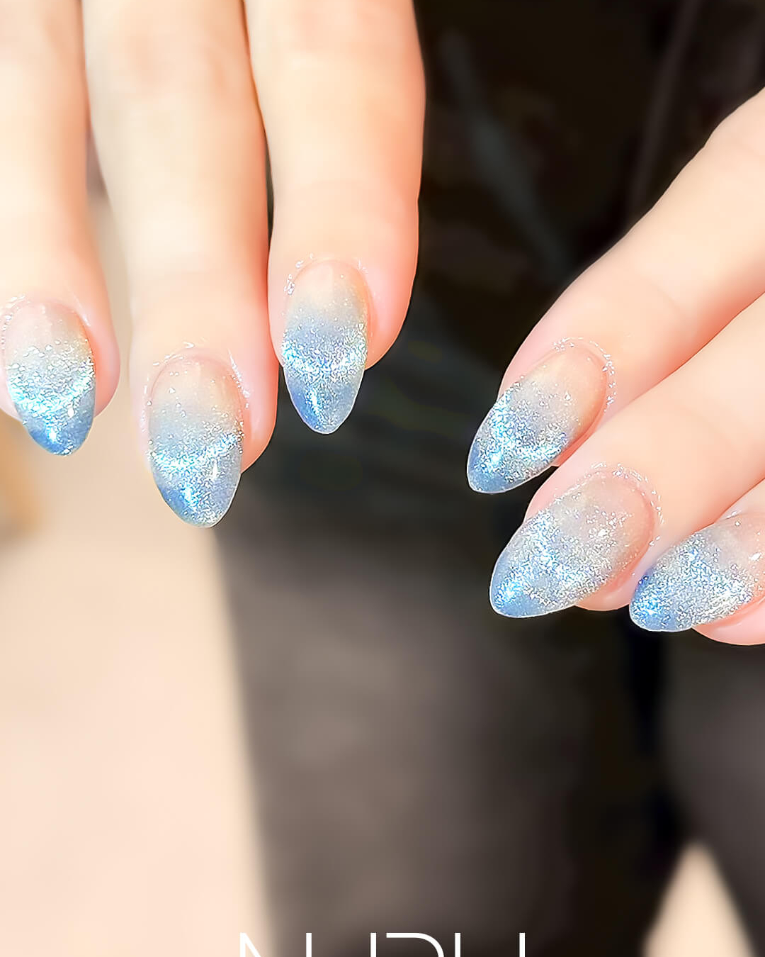 美しく繊細なシンプルデザイン