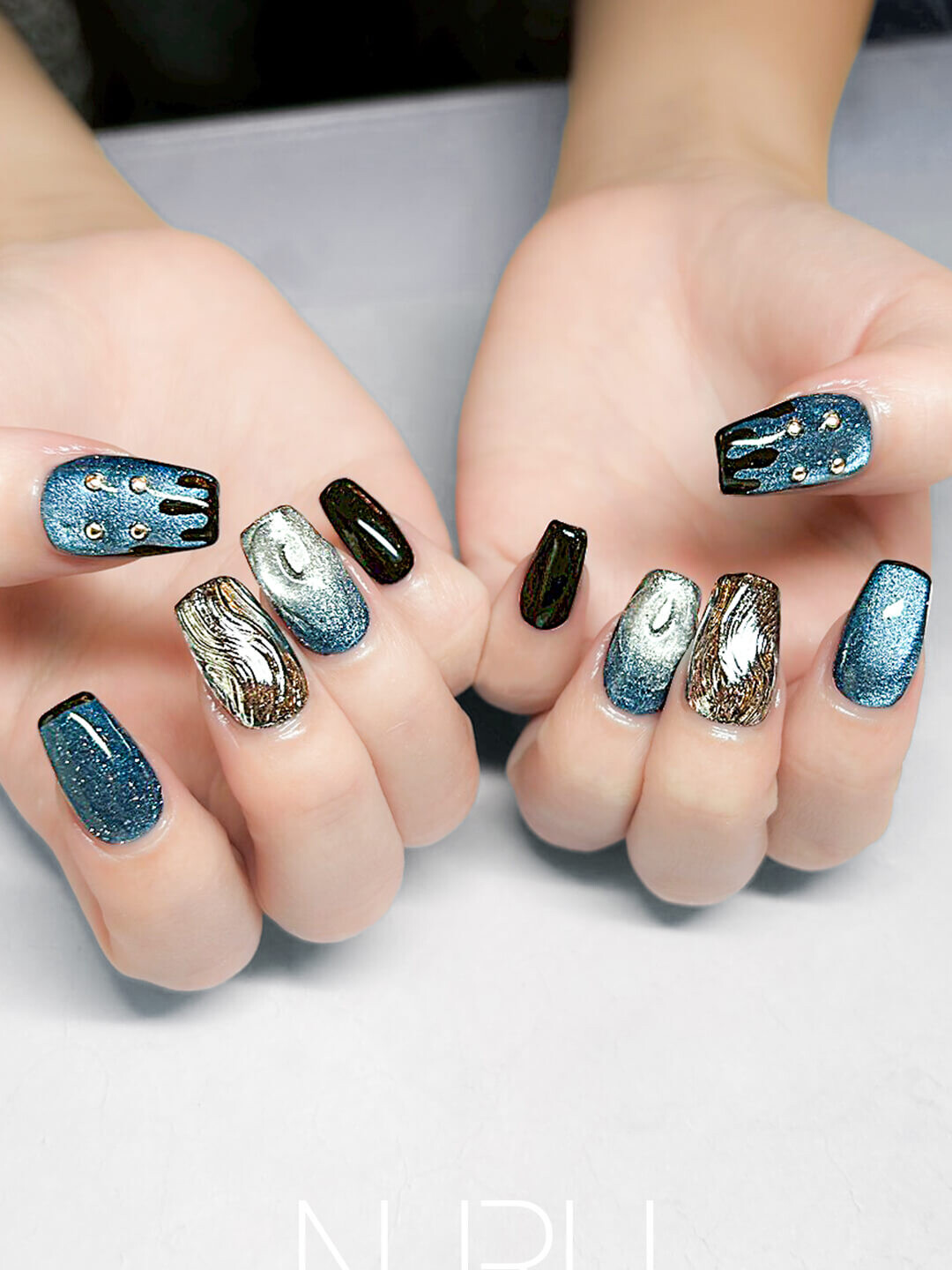 「普通」に収まりたくない人のための、個性派モードネイル