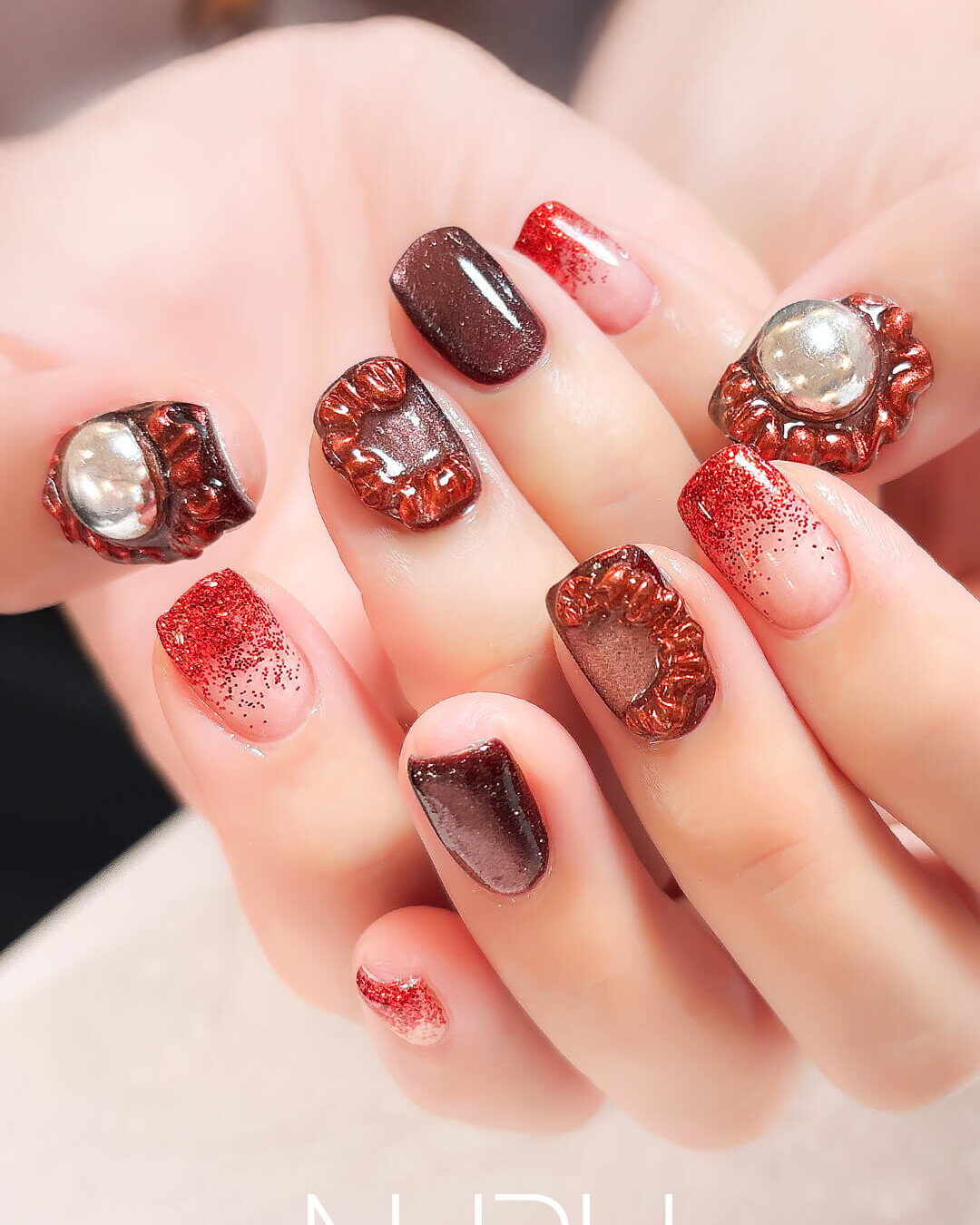 超個性的な3Dアートネイル