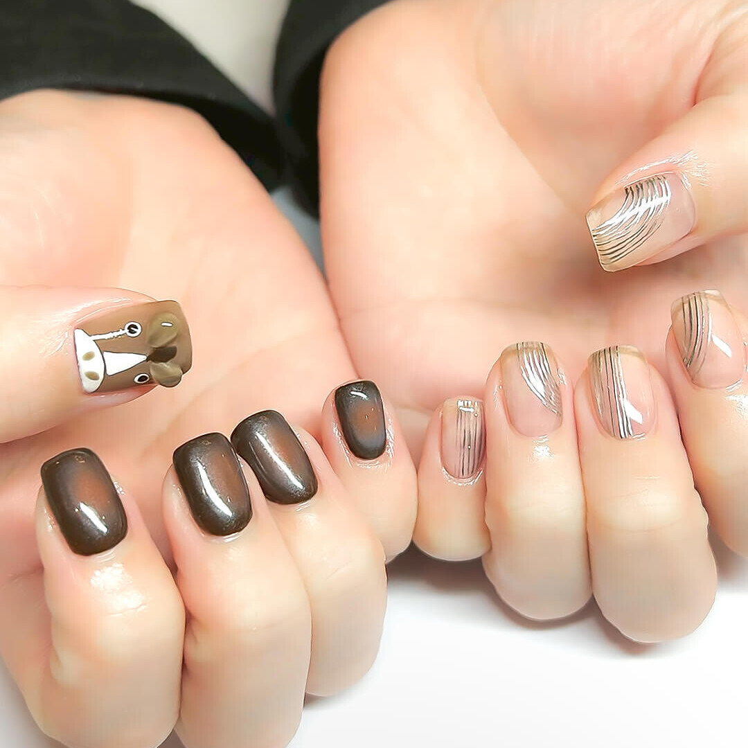 親指に！！おうまさんネイル