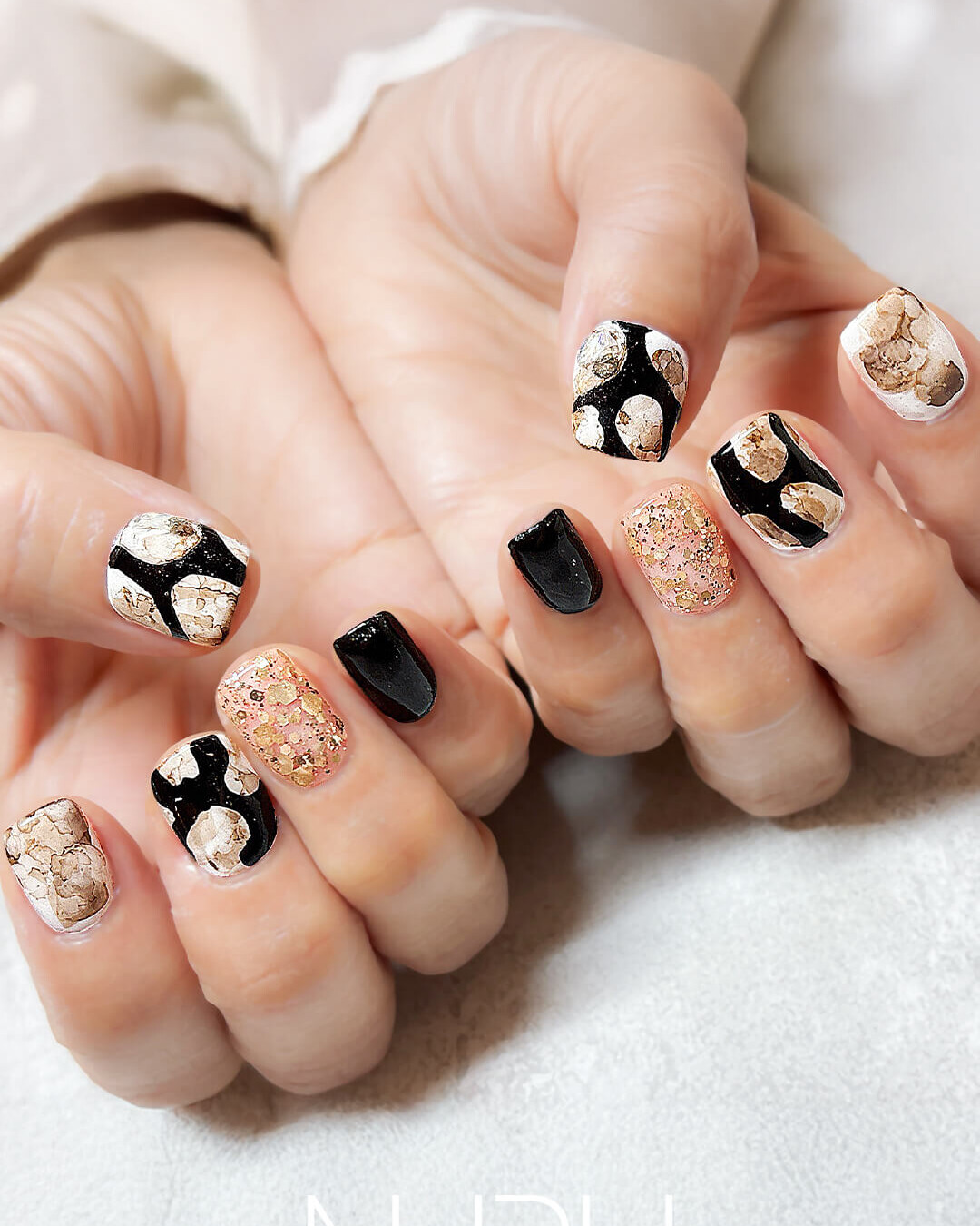 ブラック＆モード系＆ニュアンスの定額デザイン