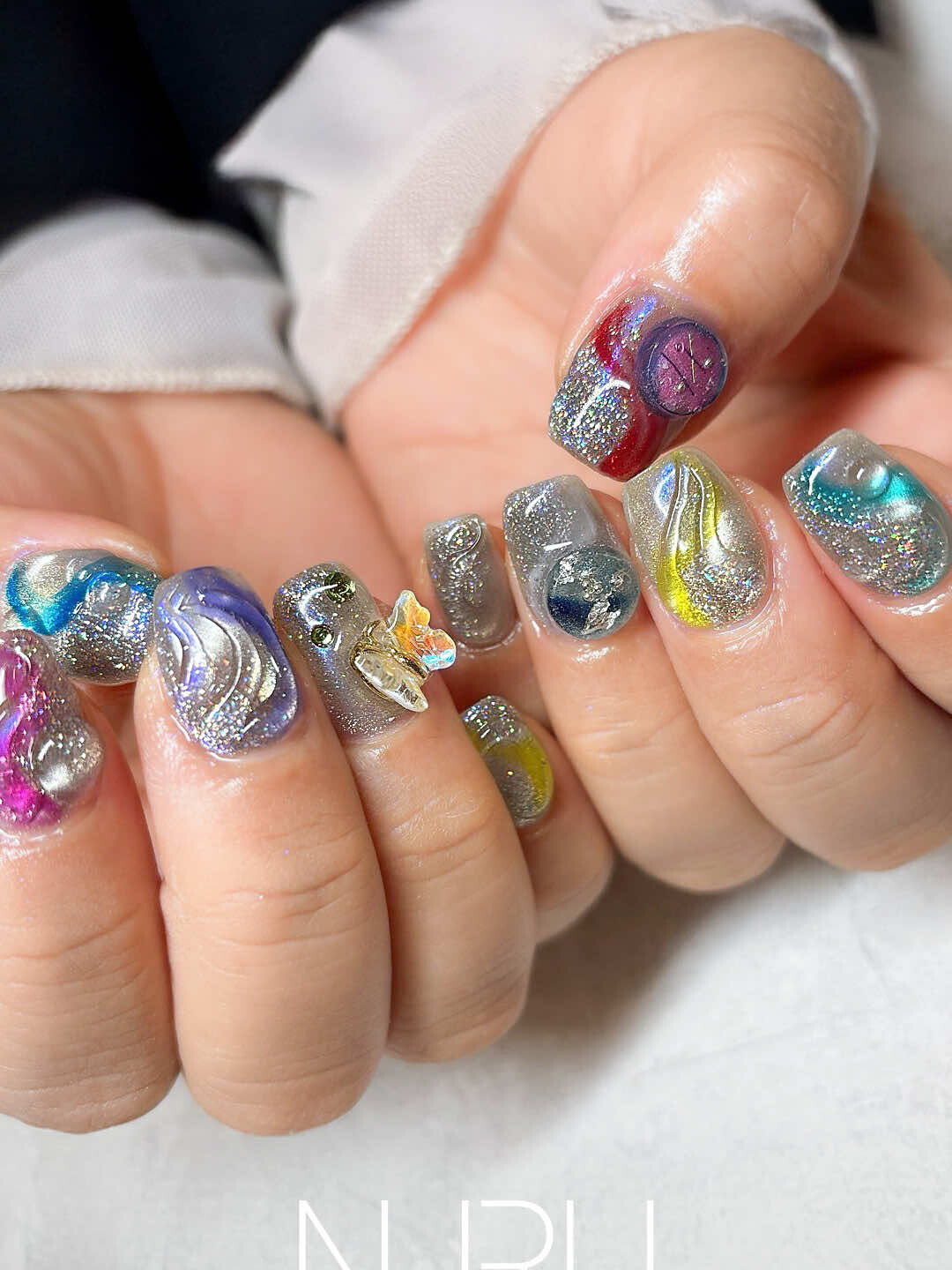 「ぬるマグ」デザインを大活用した、フルフルアート