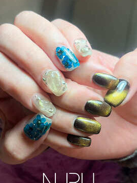 押し花×マグネットアシンメトリーネイル