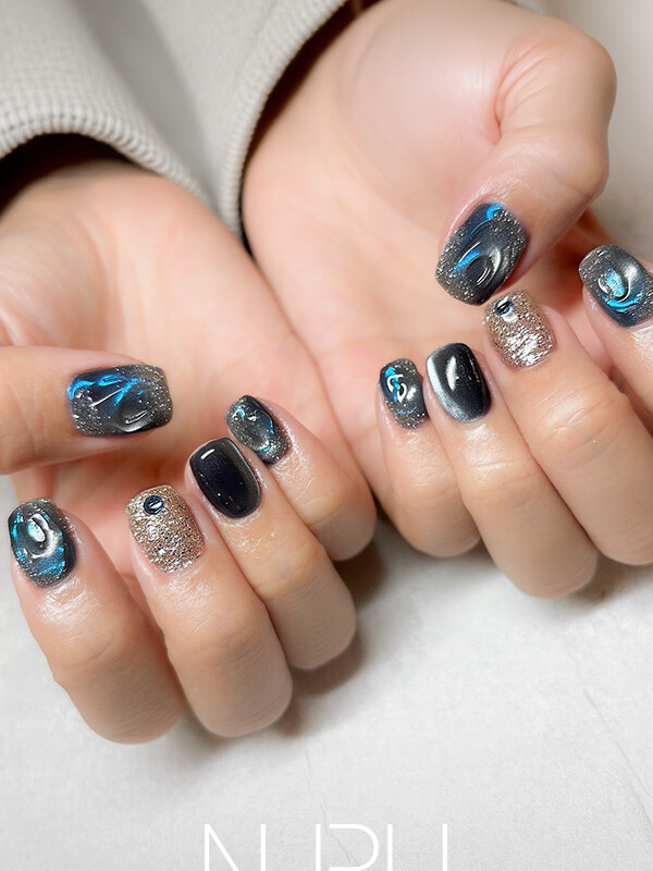 ブルーに輝く、オリジナル「ぬるマグ」デザイン