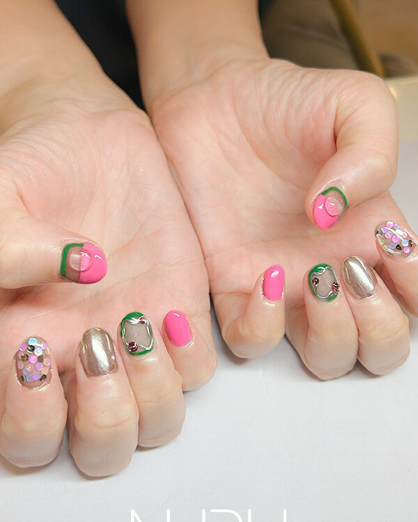 大人の遊び心！ミラーアートネイル！