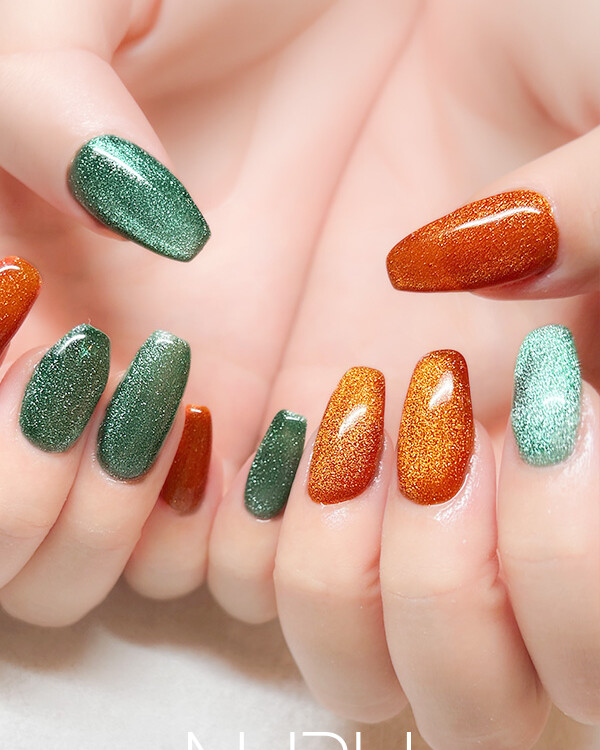 マグネットネイル グリーン×オレンジ カラフルデザイン