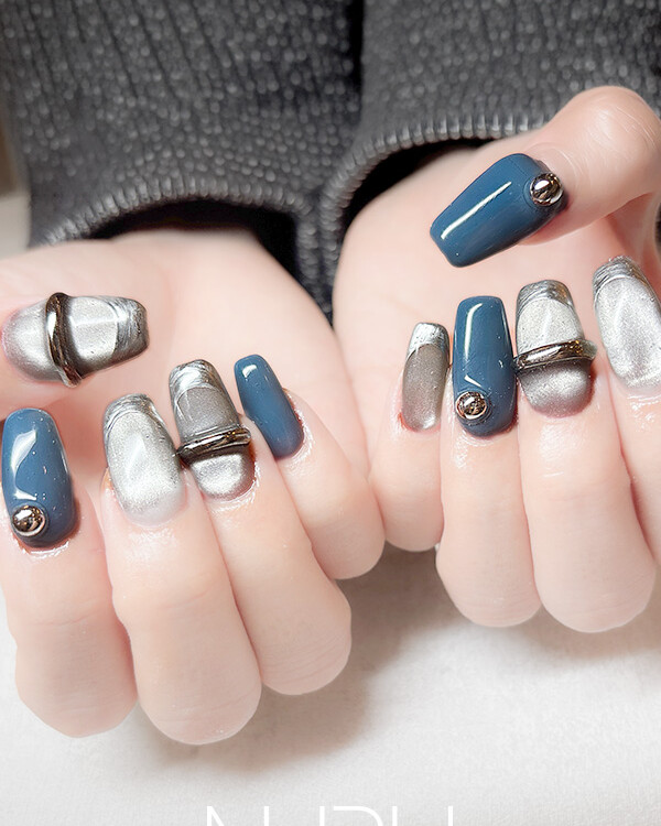 マグネットミラーネイル シルバー×ブルー 3Dフレンチ