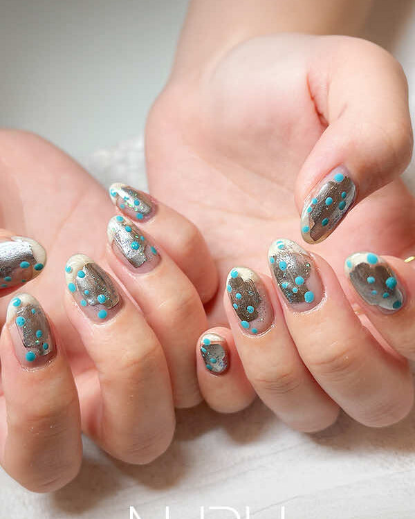 NURU NAIL クリアニュアンスネイル 夏のドット