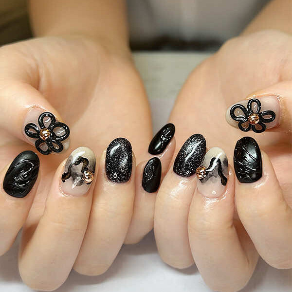 NURU NAIL モード系マグネットネイル
