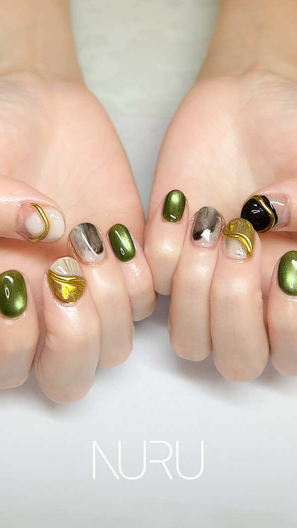 NURU NAIL モード系ネイル ブラック&times;ゴールド&times;グリーン ミラー&times;マグネット