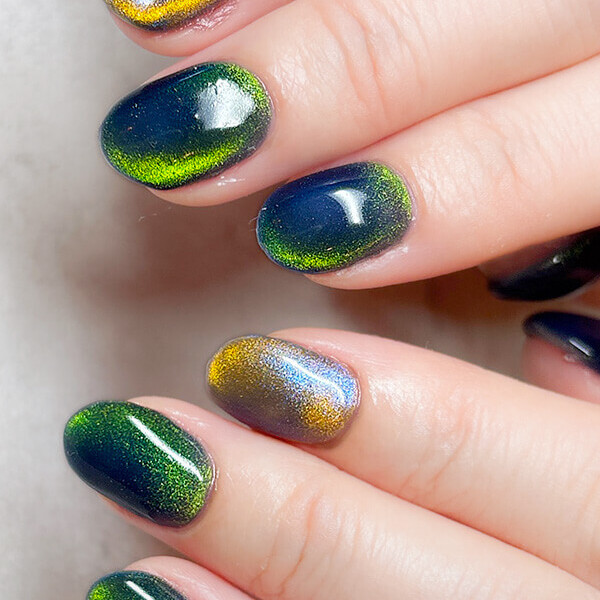 NURU NAIL 個性派マグネットネイル ブルー×グリーン×イエロー×グレー