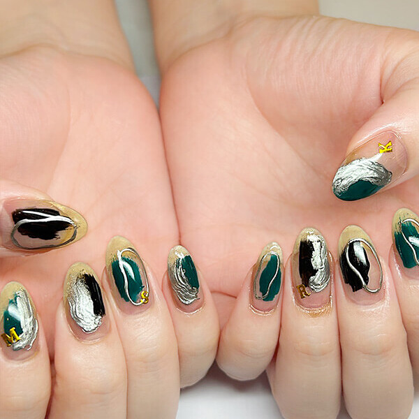 NURU NAIL 個性派ニュアンスネイル グリーン&times;ブラック&times;シルバー