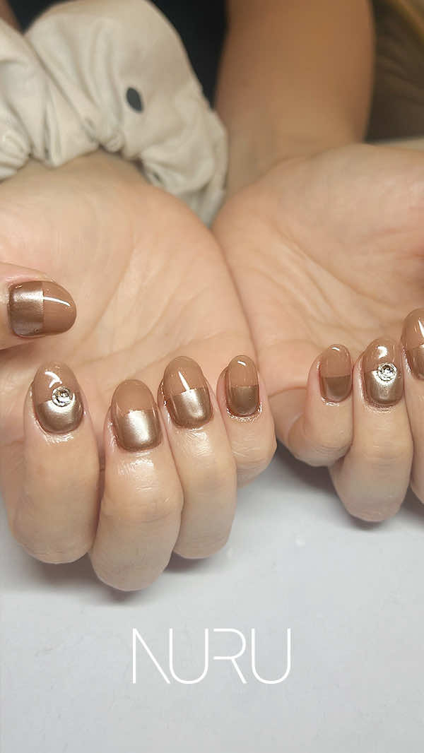 NURU NAIL ガーリーネイル ピンク×ベージュ ミラー