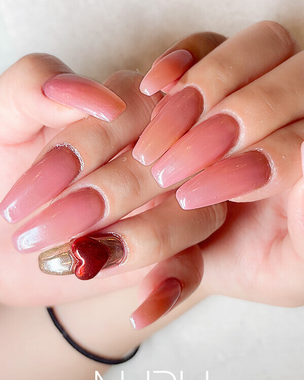 NURU NAIL ガーリーネイル ピンク×レッド×ホワイト ミラー×3D