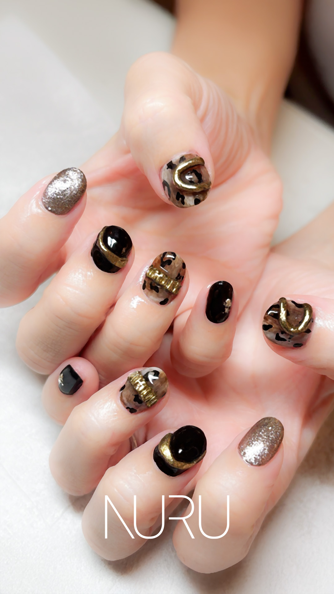 冬ネイル デザイン トレンド ニット ツイード マット ボルドー